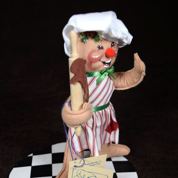 Annalee Mobilitee 9" Doll Vintage 1998 Gingerbreadman Red Striped Apron Chef Hat - Picture 3 of 10